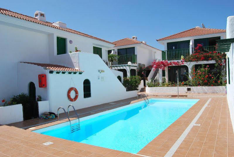 Apartamentos Las Gavias San Agustín Exteriör bild