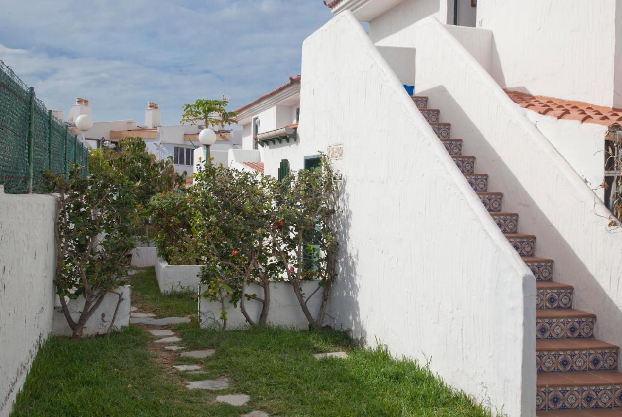 Apartamentos Las Gavias San Agustín Exteriör bild