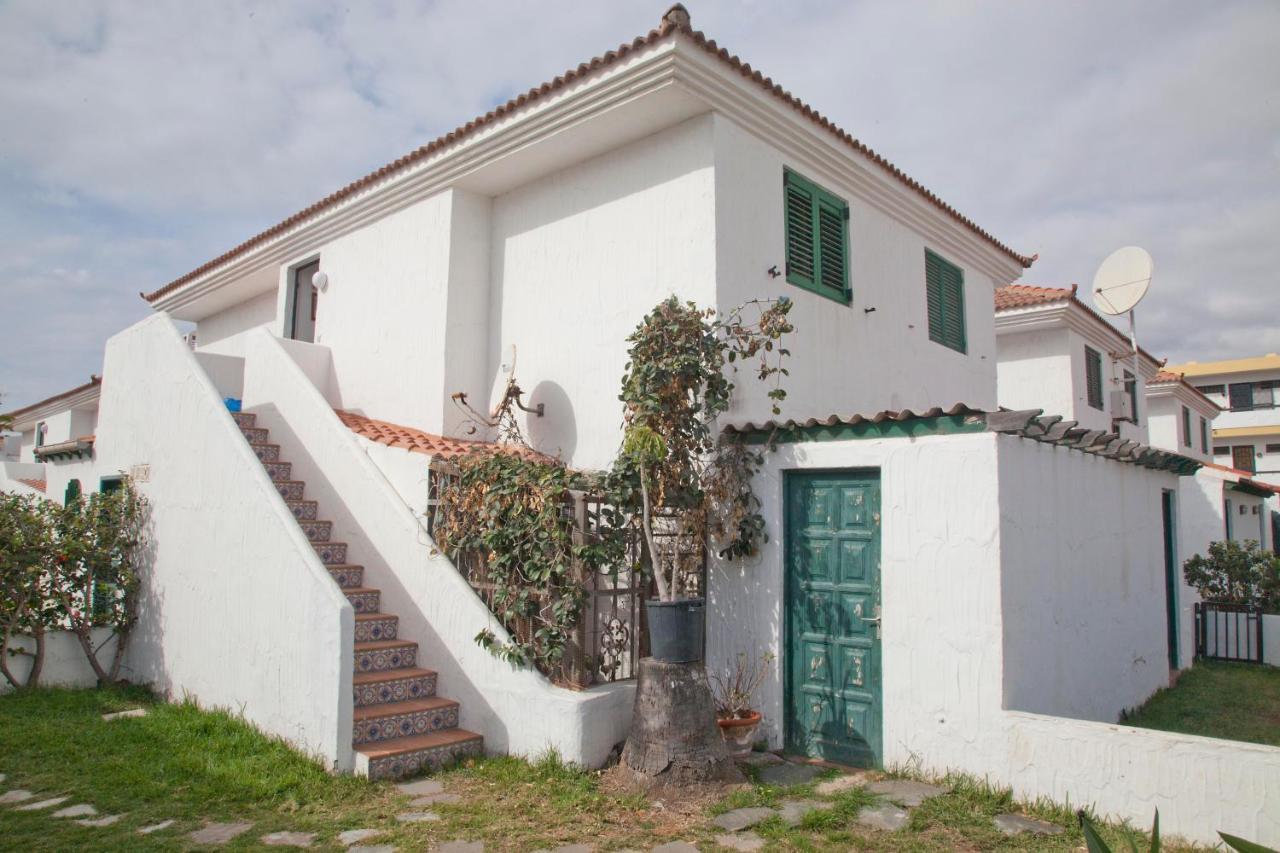 Apartamentos Las Gavias San Agustín Exteriör bild